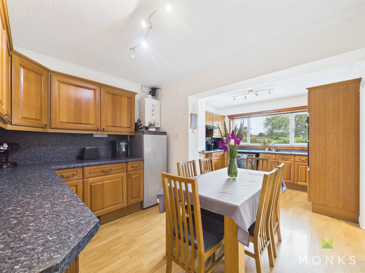 97 Llwyn Road, Oswestry, SY11 1EW For Sale